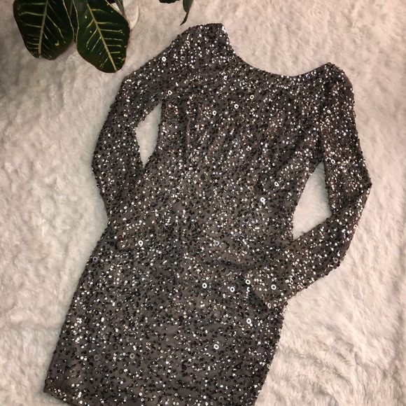 Adrianna Papell Dresses & Skirts - •Adrianna Papell• Sequin Dress